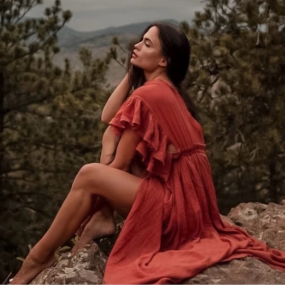 **LAST ONE** Boho Plunging Neck Gauze Cover Up Photoshoot Maternity Maxi Dress - Picture 6 of 13